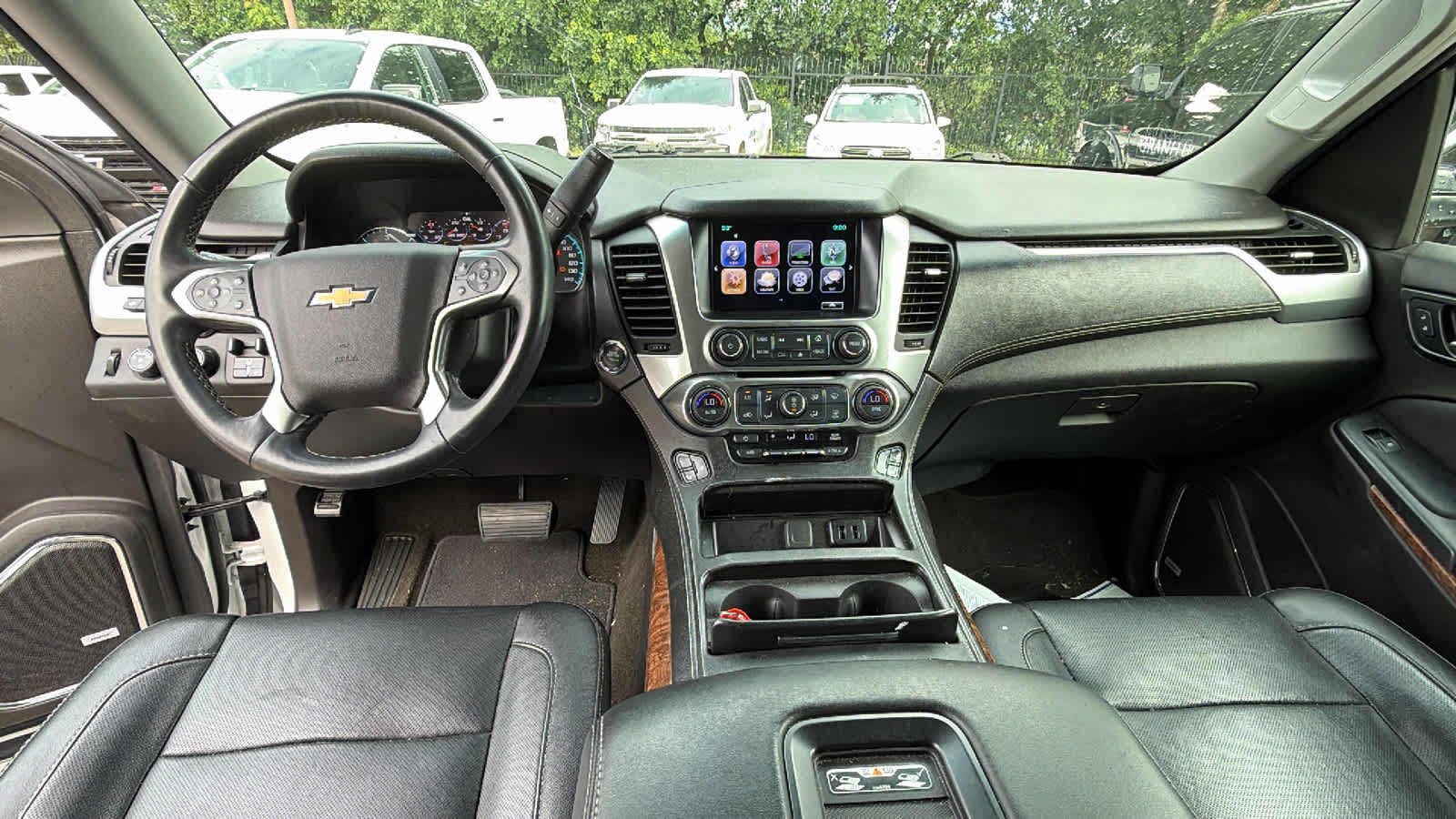 Thumbnail: 2017 Chevrolet Suburban - 18