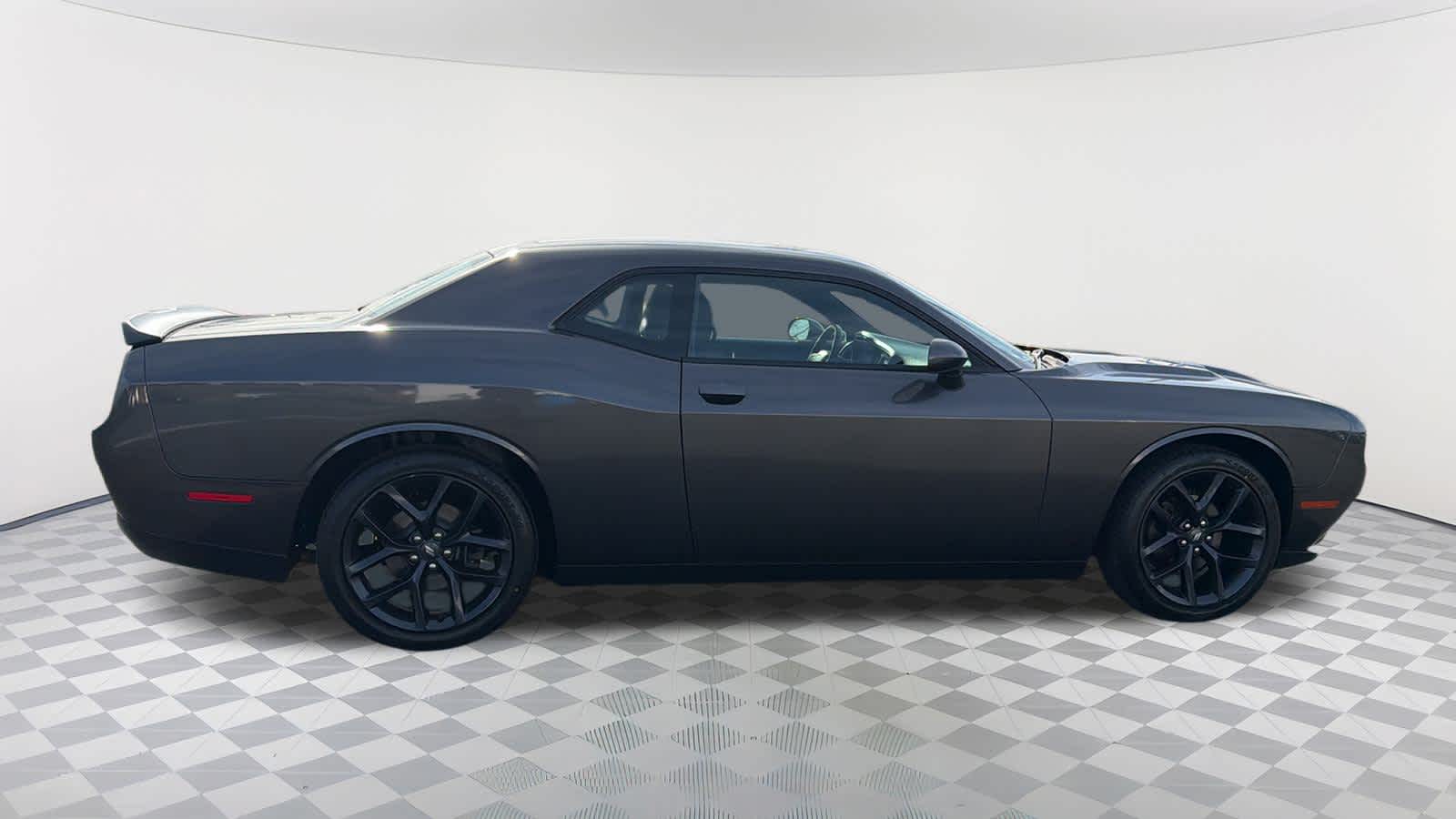 Thumbnail: 2020 Dodge Challenger - 4