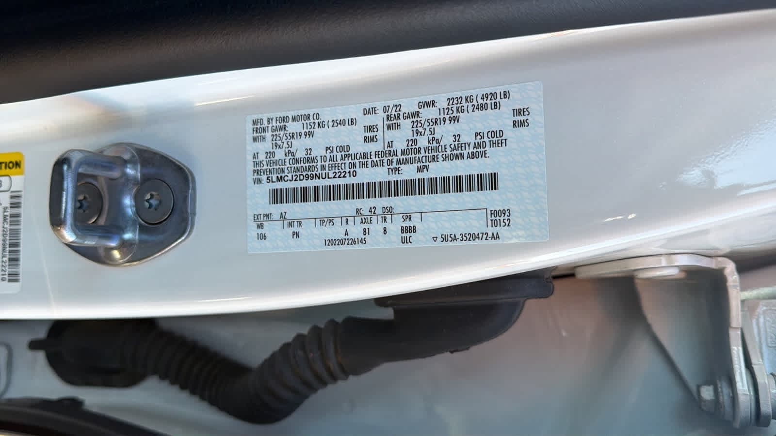 Thumbnail: 2022 Lincoln Corsair - 21