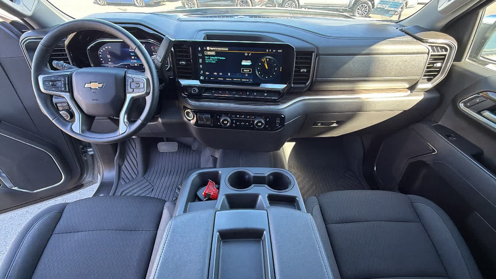 Thumbnail: 2025 Chevrolet Silverado 1500 - 26