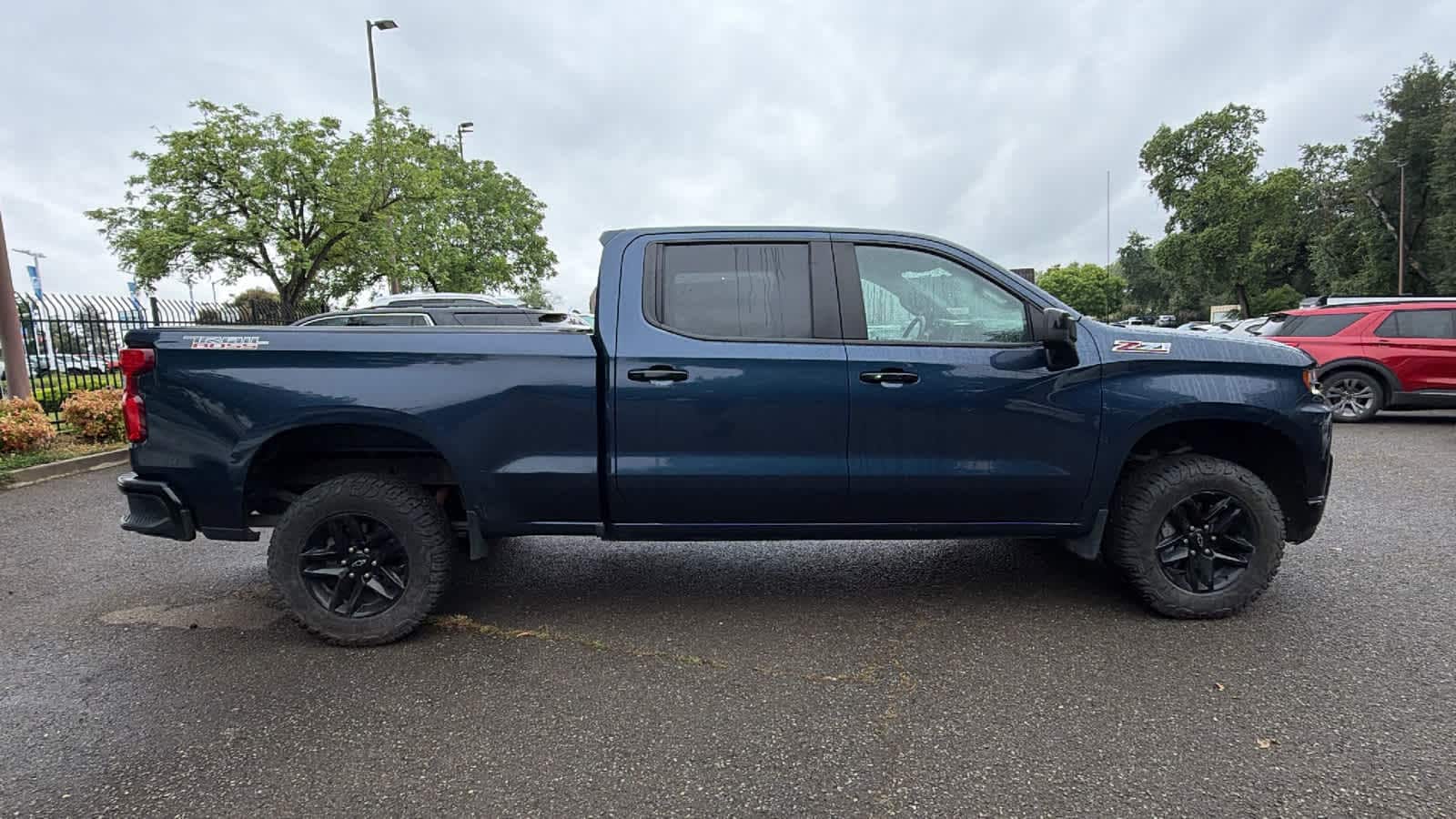 Thumbnail: 2021 Chevrolet Silverado 1500 - 4