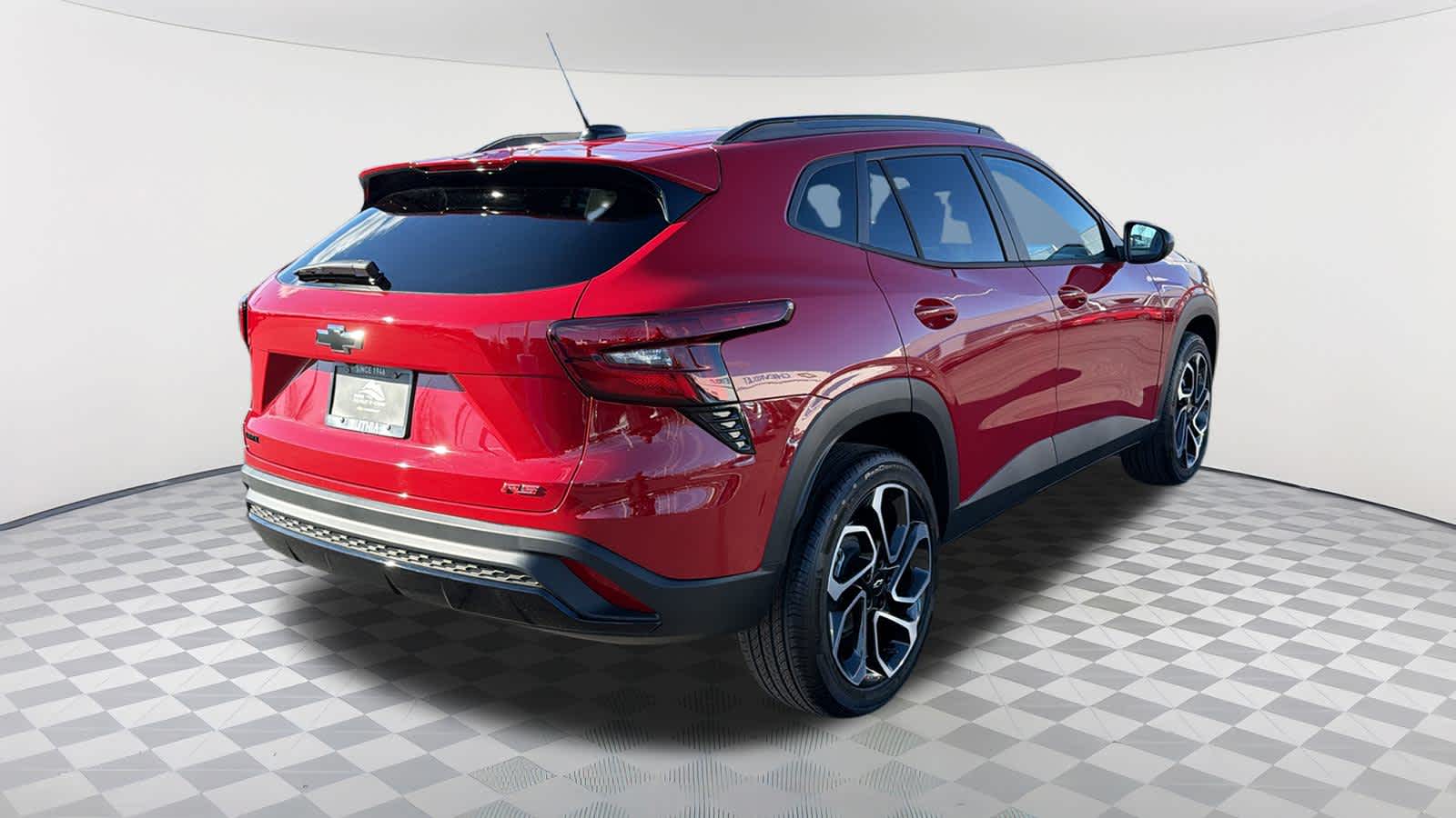 Thumbnail: 2026 Chevrolet Trax - 5