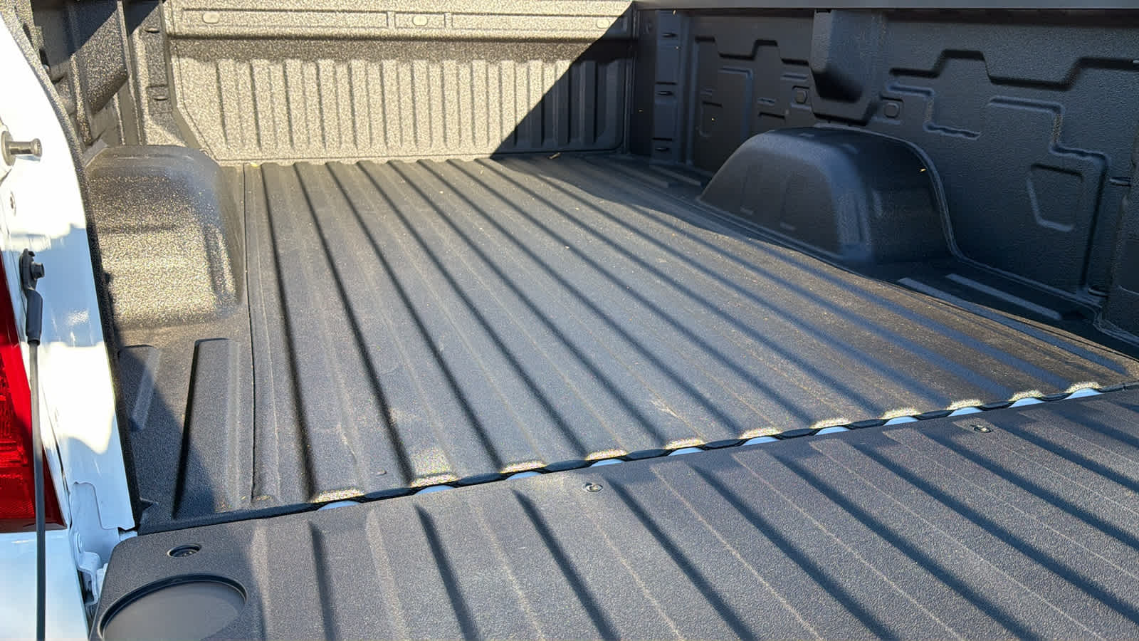 Thumbnail: 2026 Chevrolet Silverado 1500 - 27