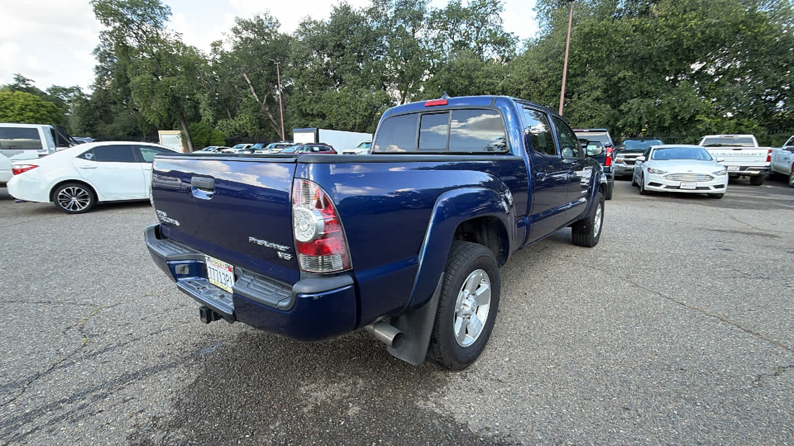 Thumbnail: 2014 Toyota Tacoma - 5