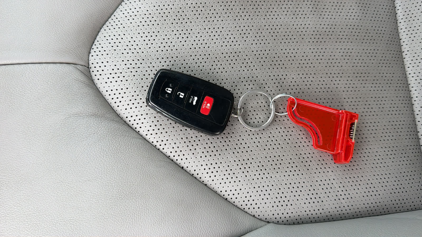 Thumbnail: 2022 Toyota Camry - 29