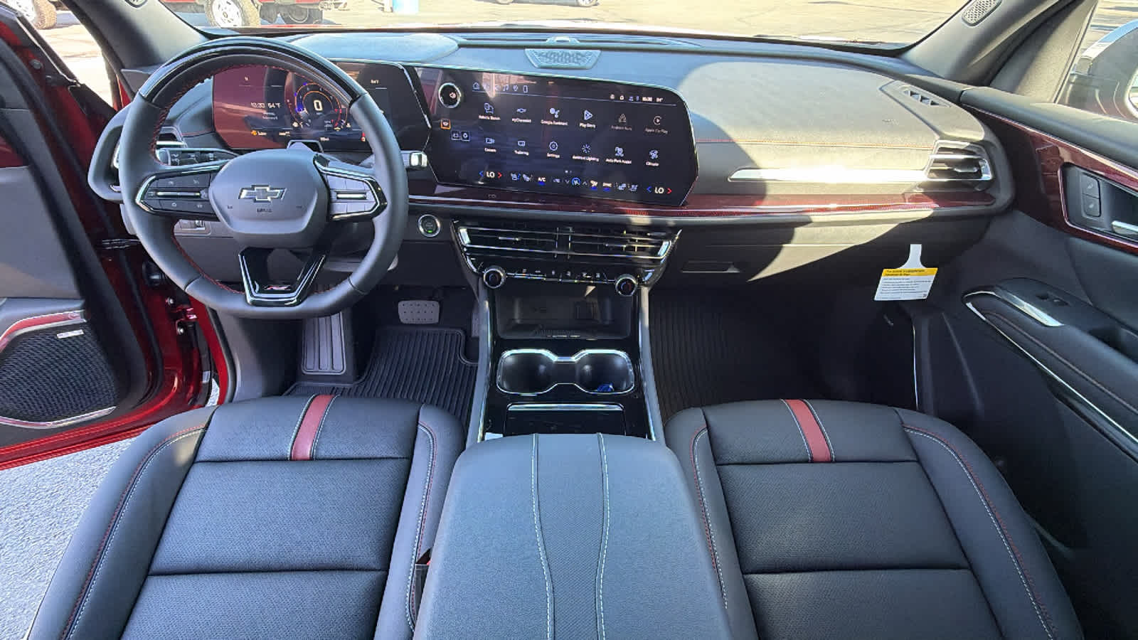 Thumbnail: 2026 Chevrolet Traverse - 26