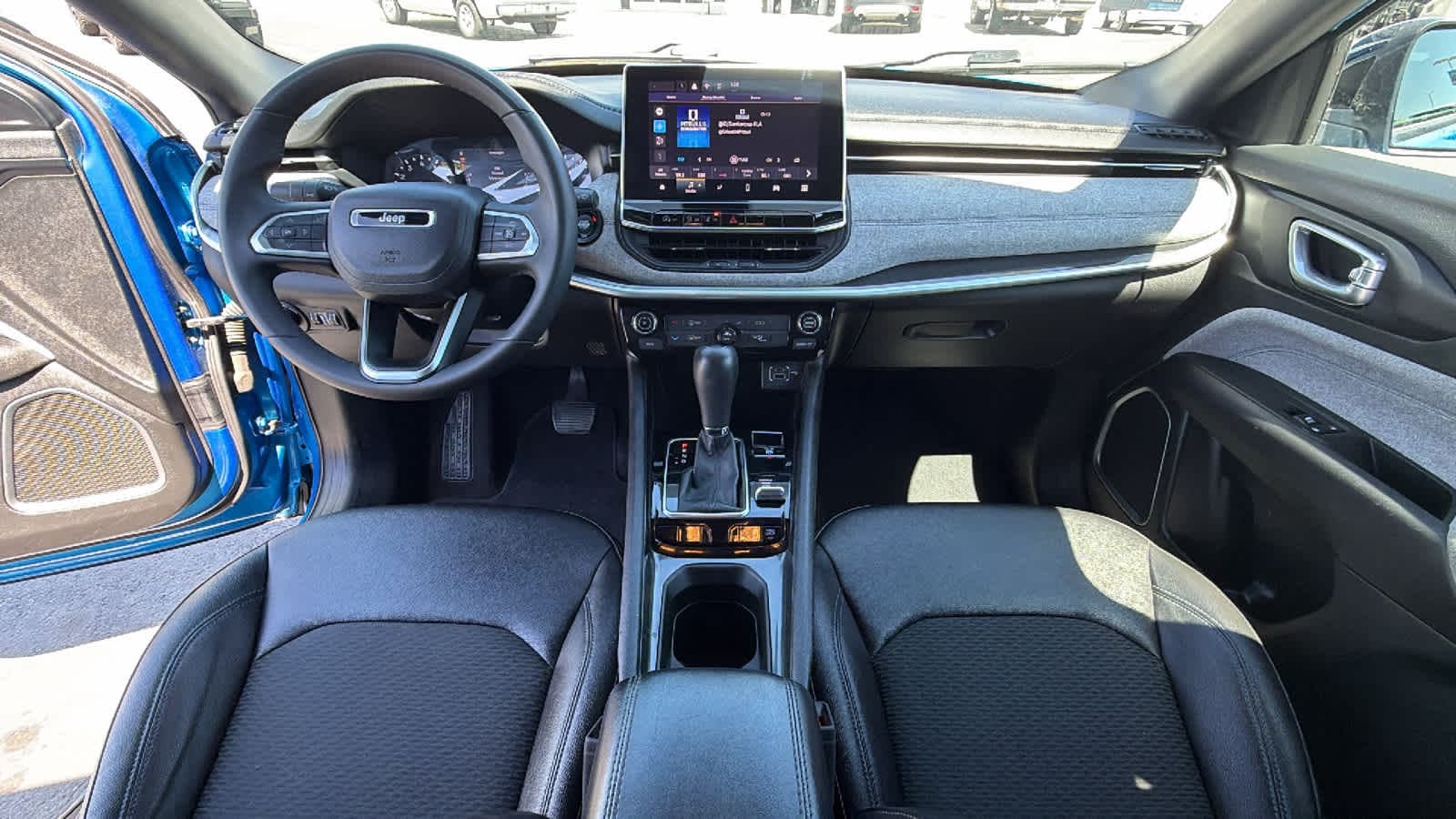 Thumbnail: 2024 Jeep Compass - 26