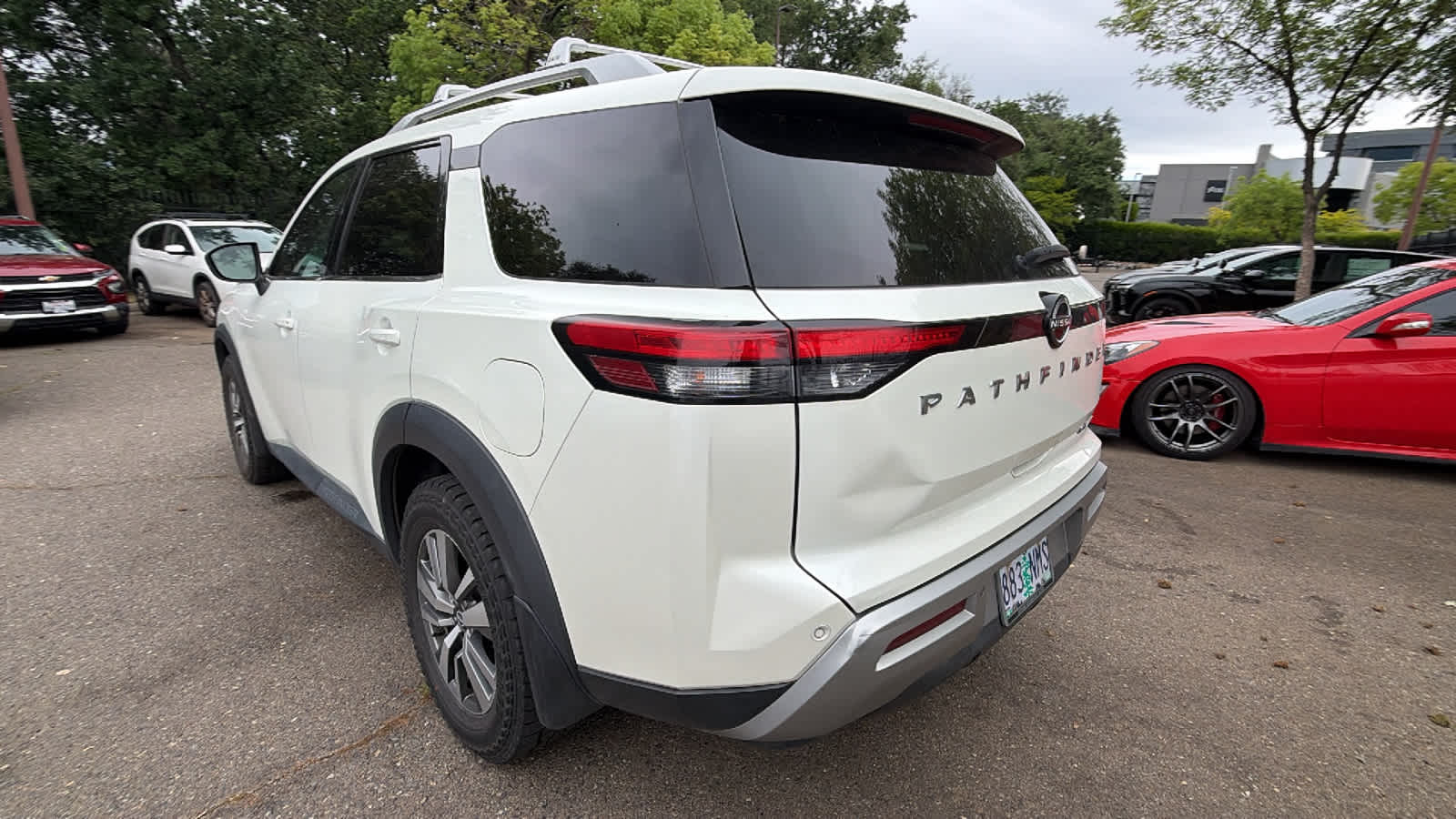 Thumbnail: 2022 Nissan Pathfinder - 7