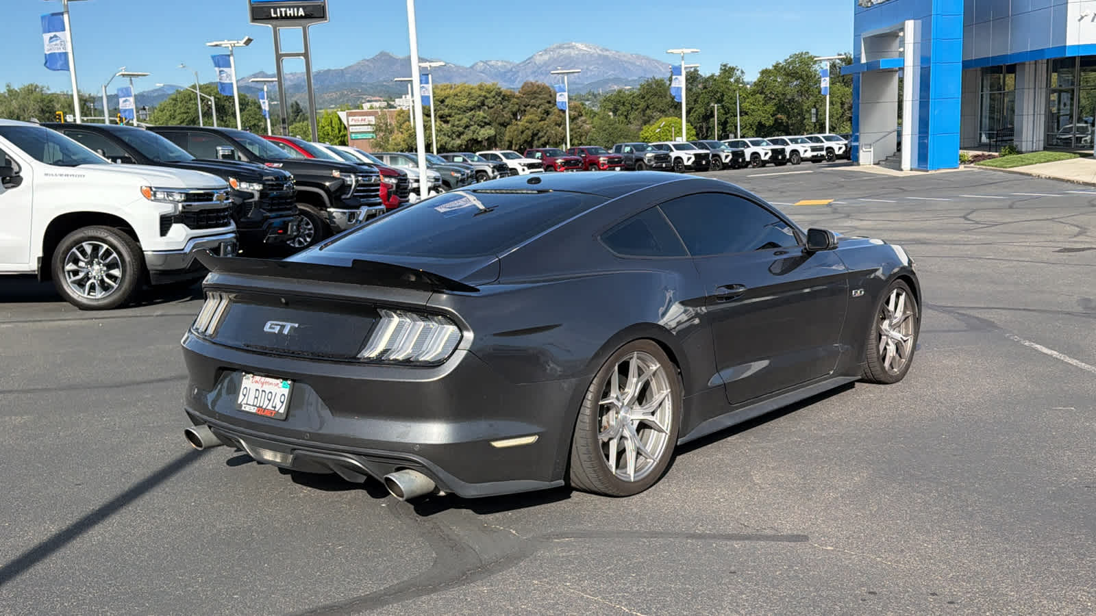 Thumbnail: 2017 Ford Mustang - 5