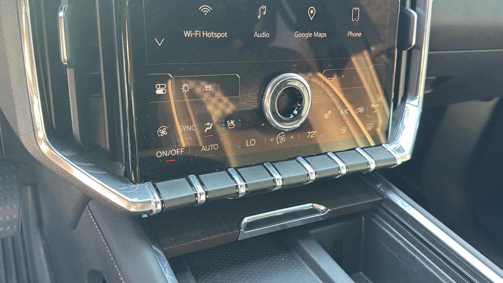 Thumbnail: 2024 GMC Acadia - 13