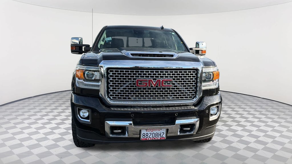 Used 2017 GMC Sierra 2500 HD Denali Truck