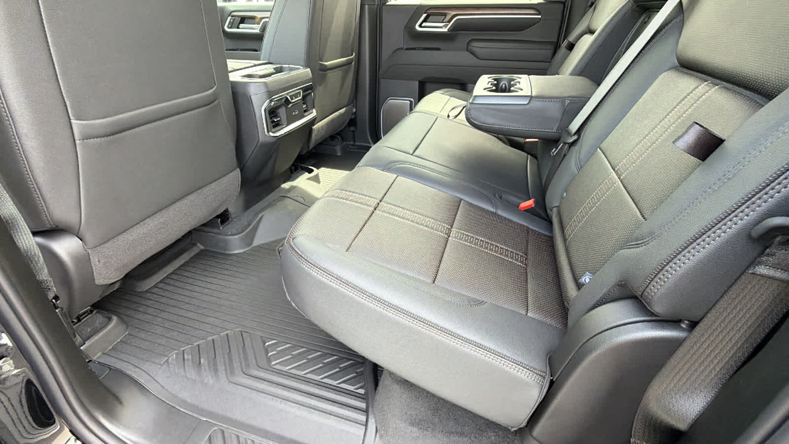 Thumbnail: 2026 Chevrolet Silverado 2500 - 24