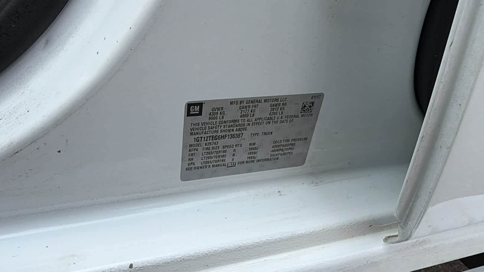 Thumbnail: 2017 GMC Sierra 2500 - 21