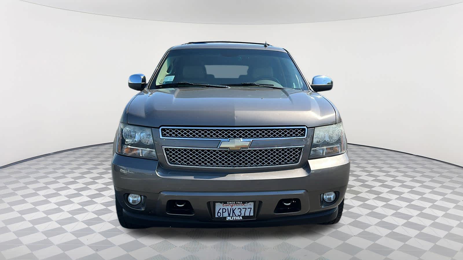 Used 2011 Chevrolet Tahoe LT with VIN 1GNSKBE08BR129827 for sale in Redding, CA