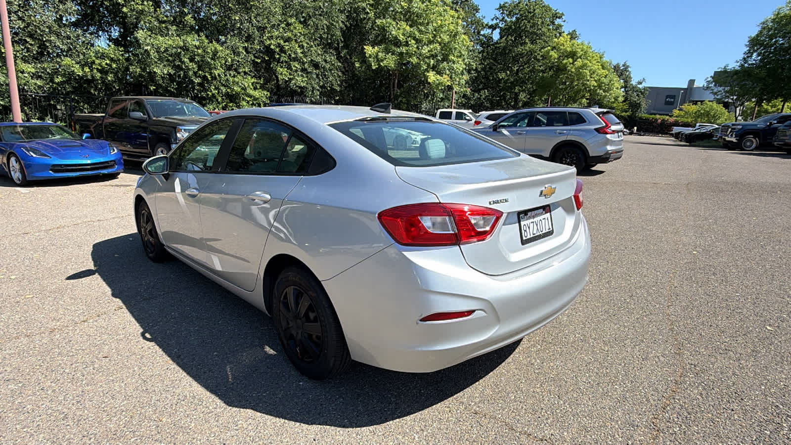 Thumbnail: 2019 Chevrolet Cruze - 7