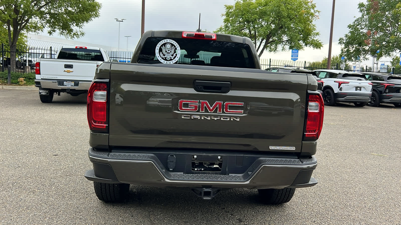 Thumbnail: 2024 GMC Canyon - 6