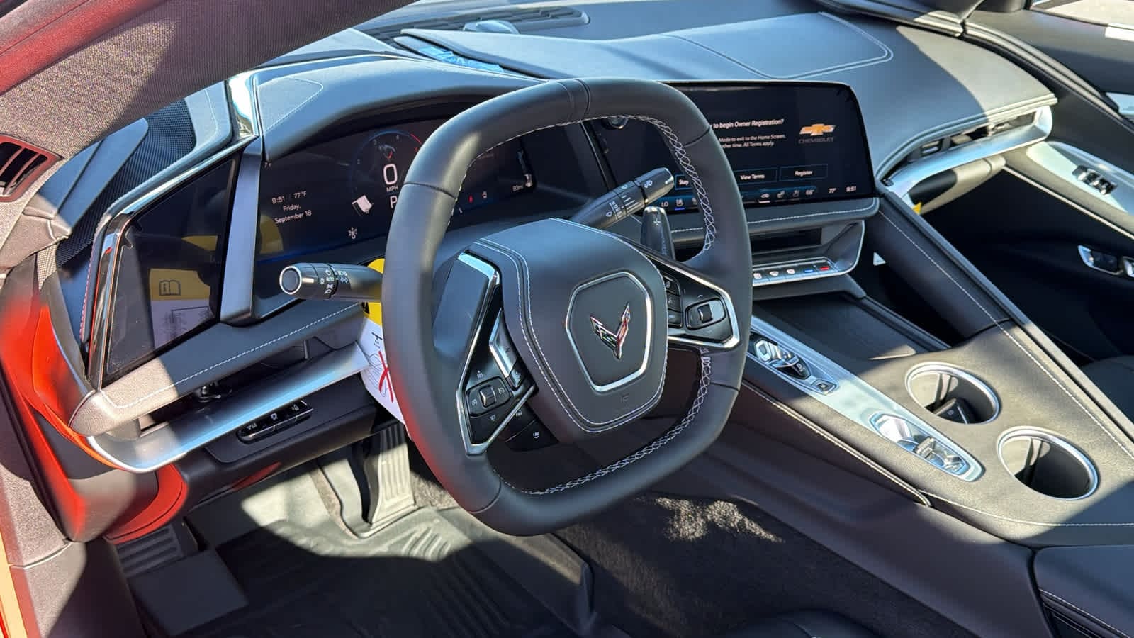 2027 Chevrolet Corvette 2LT - Photo 10