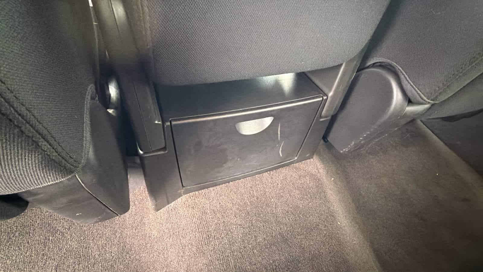 Thumbnail: 2013 Chevrolet Silverado 2500 - 25