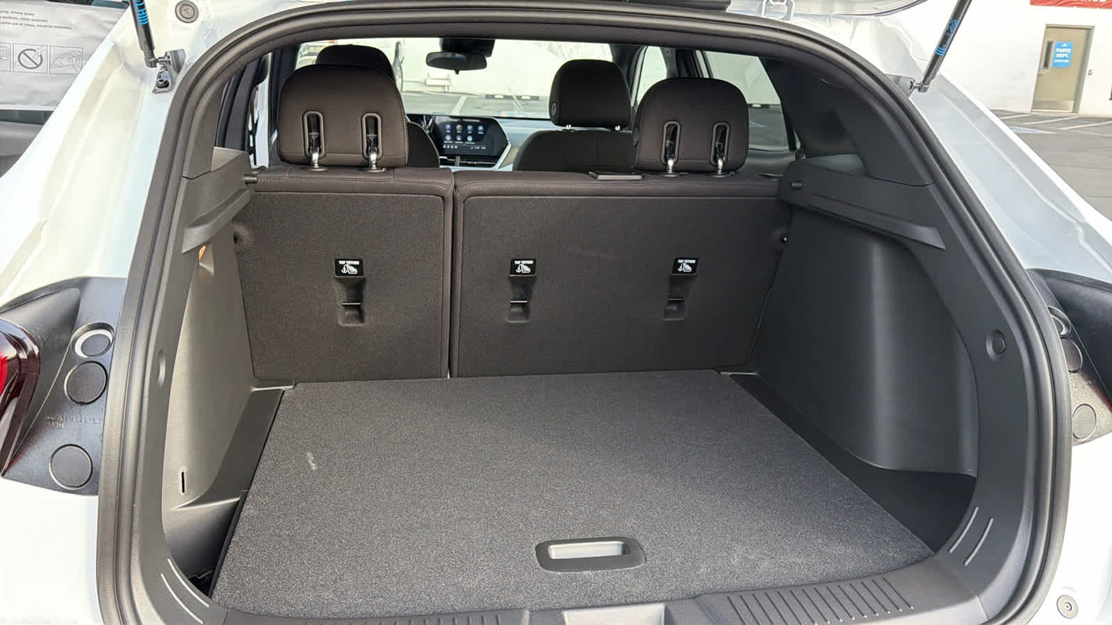 Thumbnail: 2026 Chevrolet Trax - 27