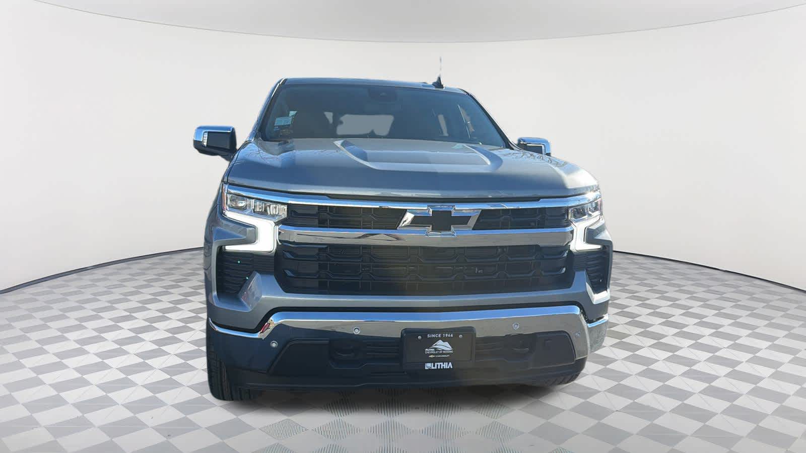 Thumbnail: 2026 Chevrolet Silverado 1500 - 2