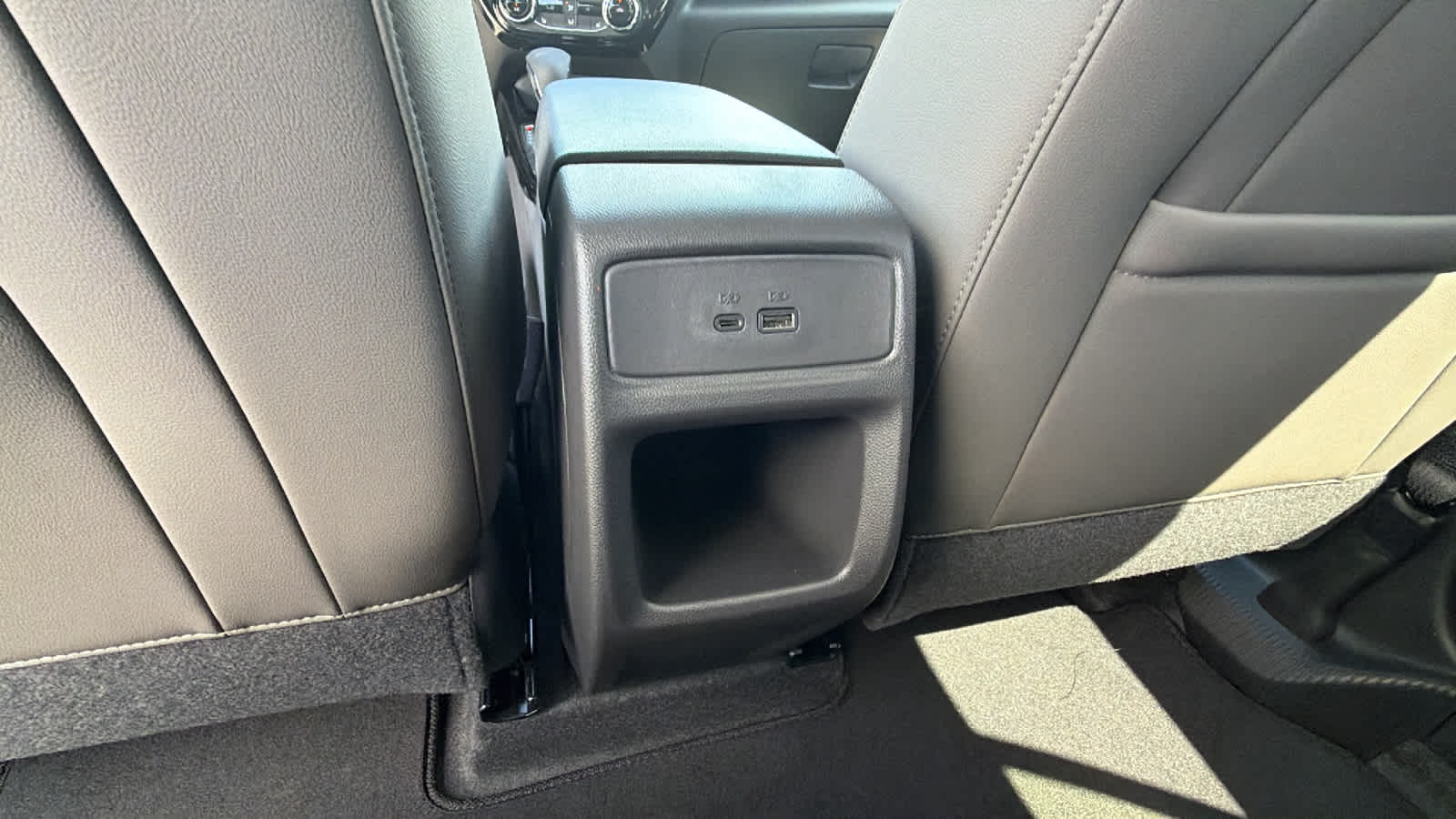 Thumbnail: 2026 Chevrolet Trax - 25