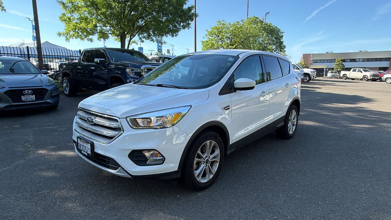 Thumbnail: 2019 Ford Escape - 1