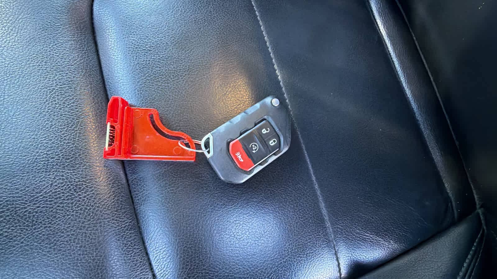 Thumbnail: 2021 Jeep Wrangler - 29