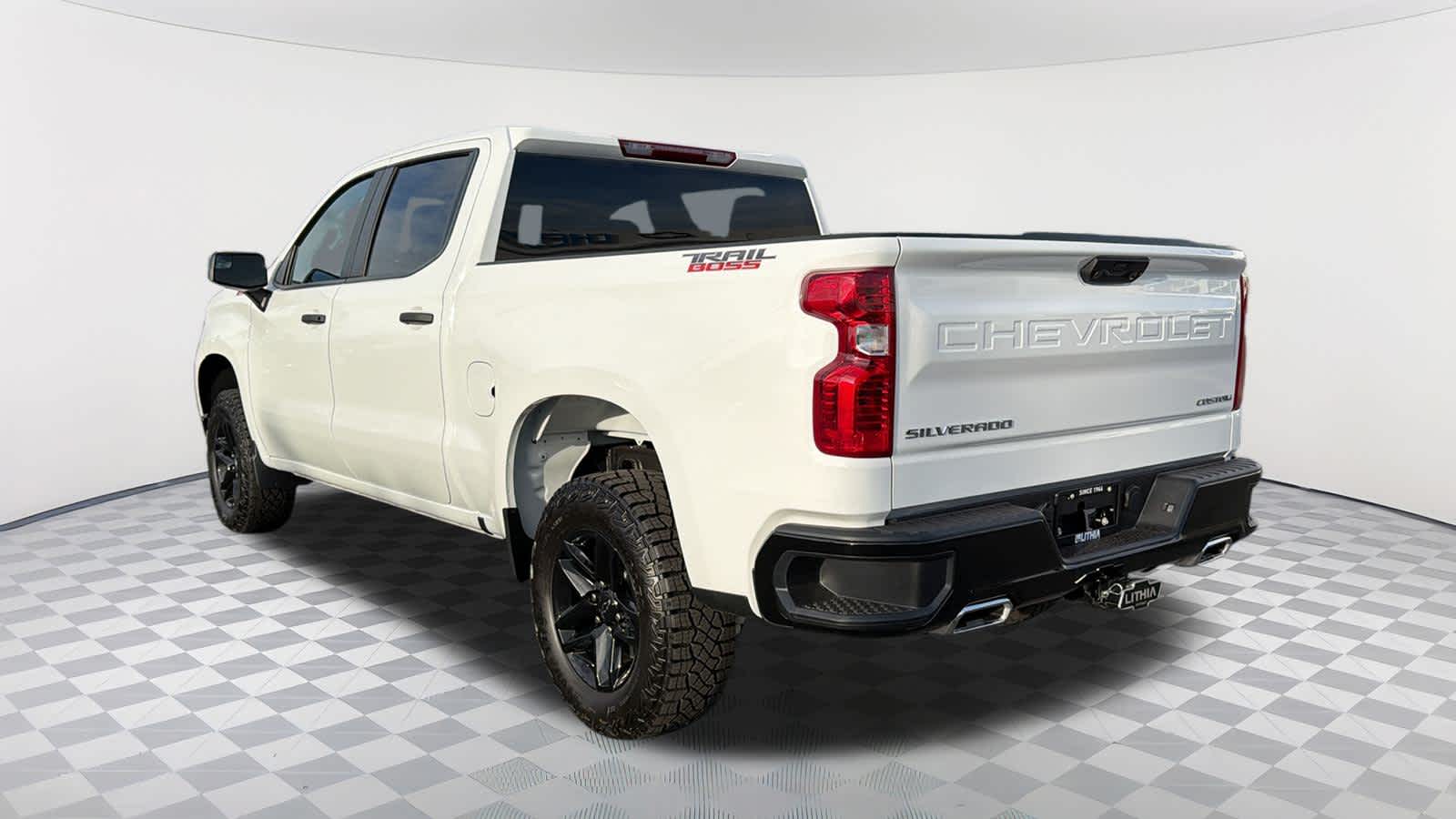 Thumbnail: 2026 Chevrolet Silverado 1500 - 7