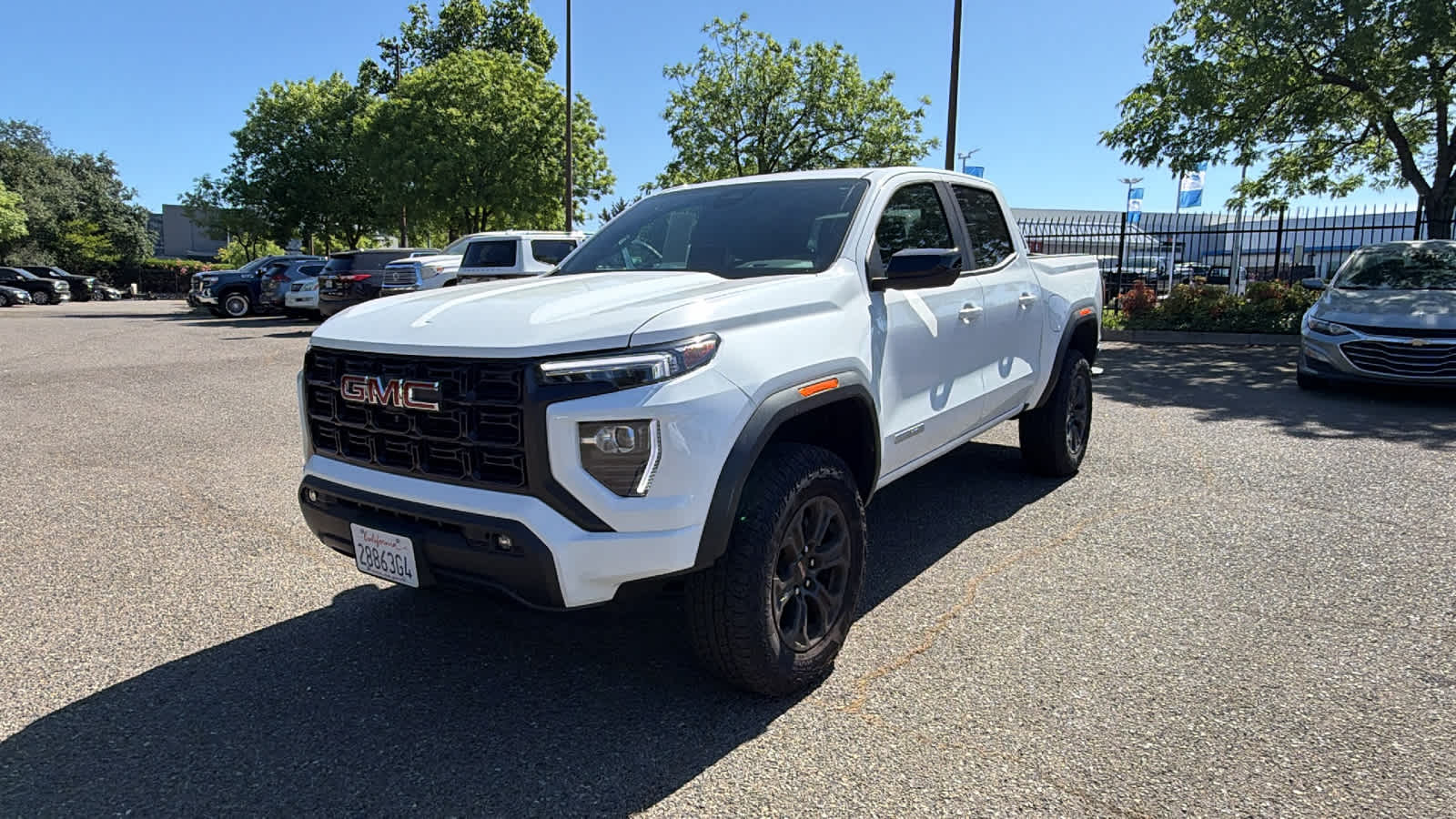 2025 GMC Canyon 2WD Elevation Crew Cab Short Box's photo