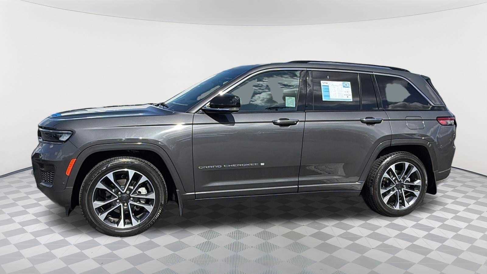 Thumbnail: 2024 Jeep Grand Cherokee - 8