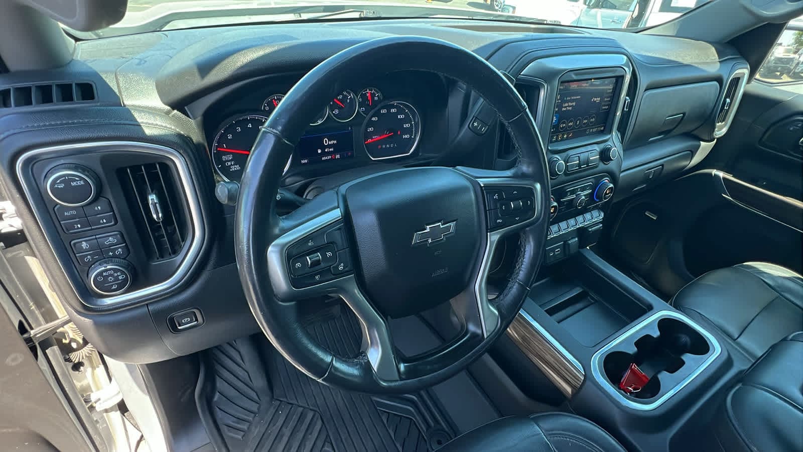 Thumbnail: 2020 Chevrolet Silverado 1500 - 10