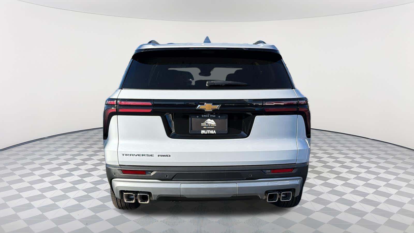 Thumbnail: 2026 Chevrolet Traverse - 6