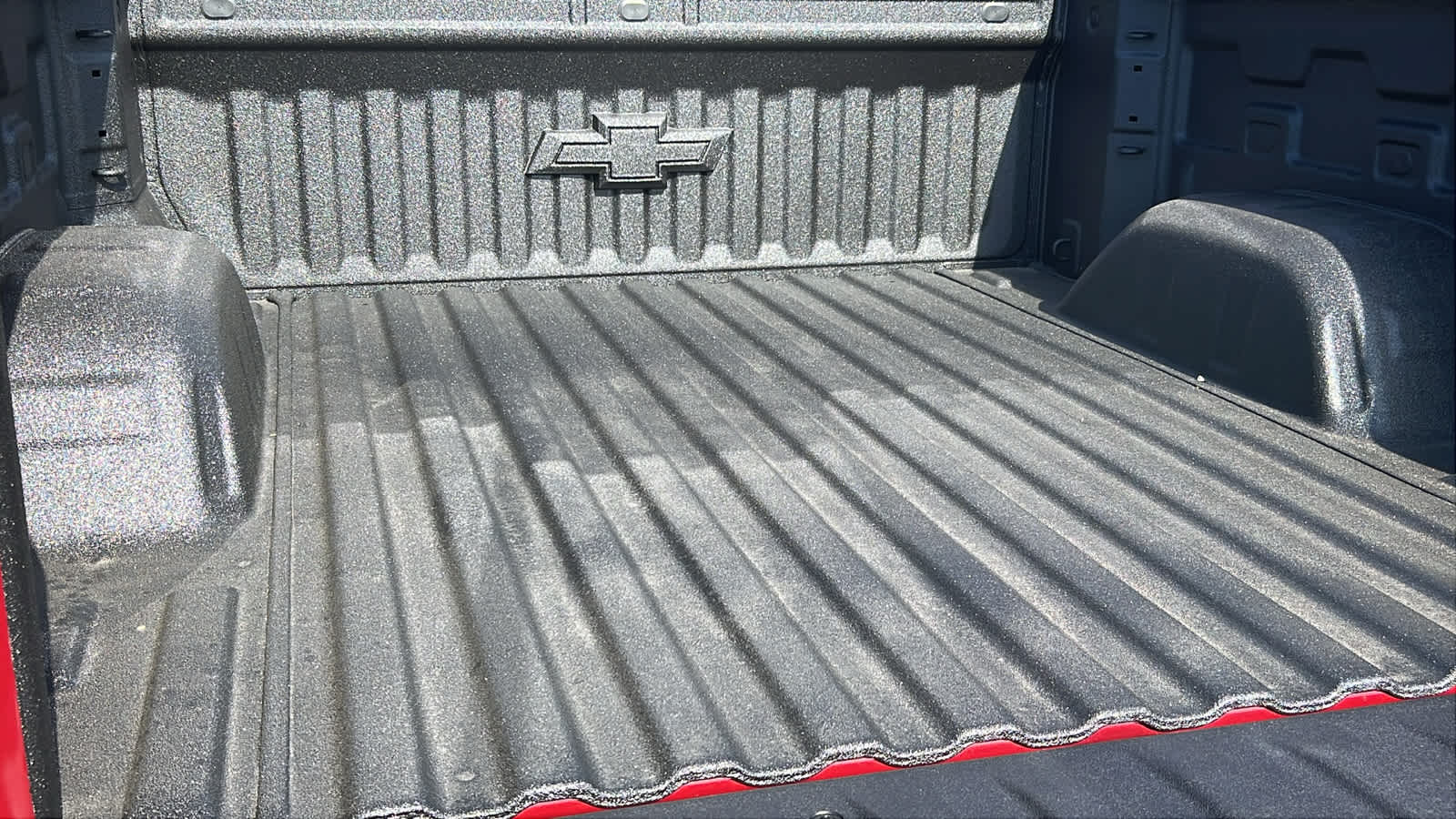 Thumbnail: 2026 Chevrolet Silverado 1500 - 27