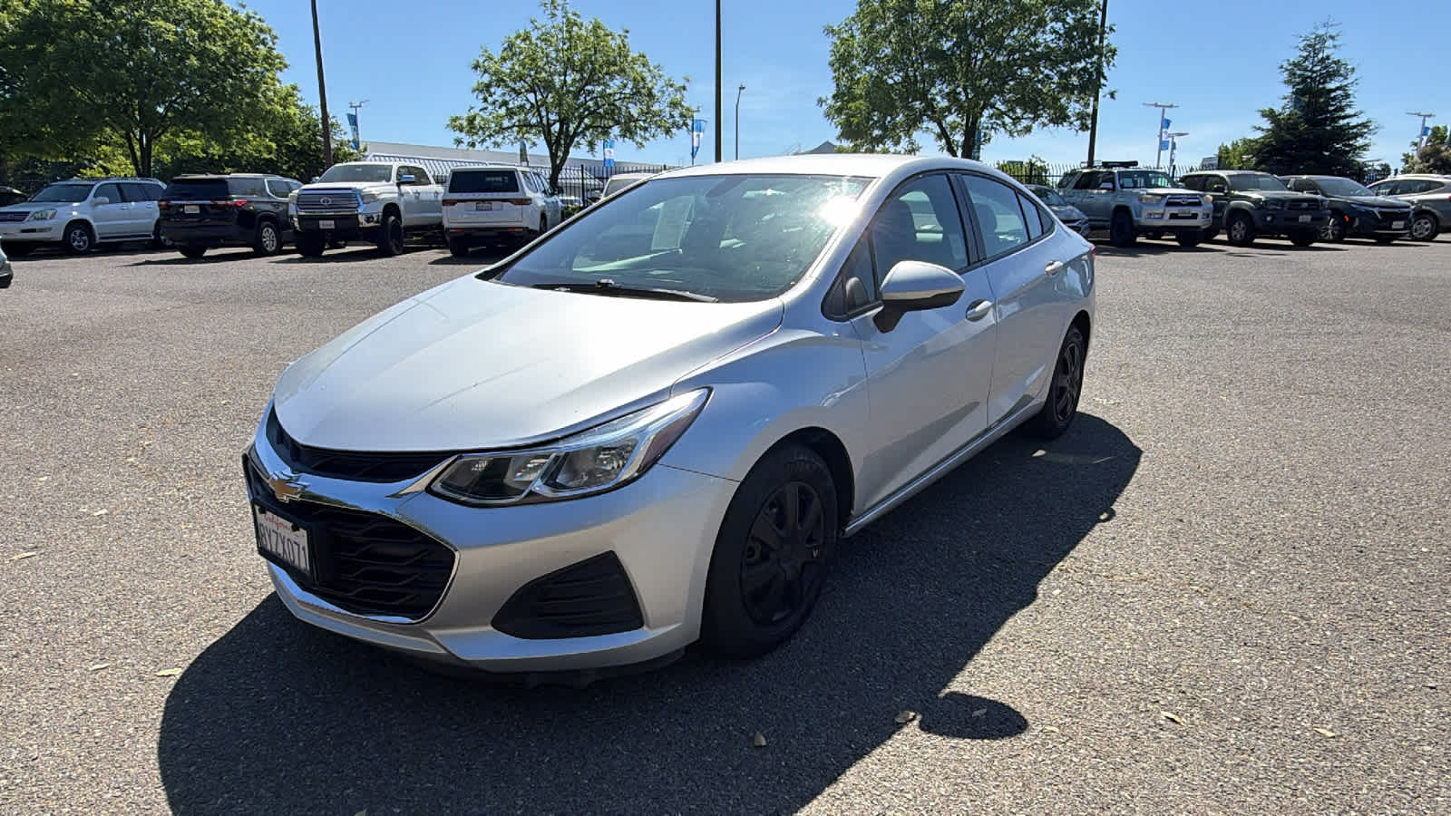Thumbnail: 2019 Chevrolet Cruze - 1