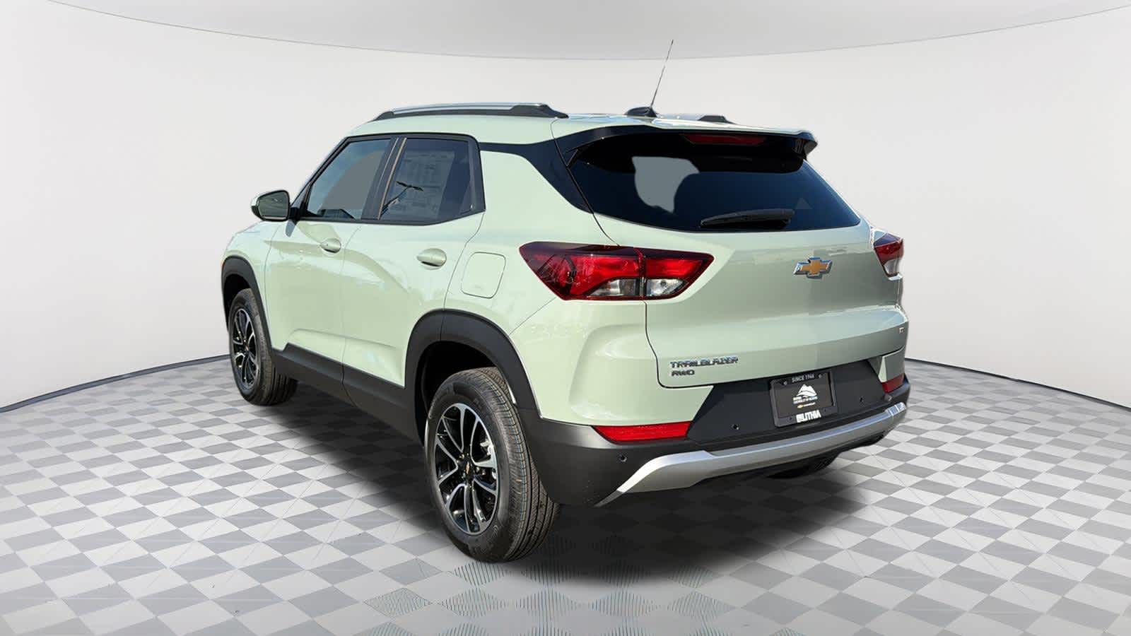 Thumbnail: 2026 Chevrolet TrailBlazer - 7