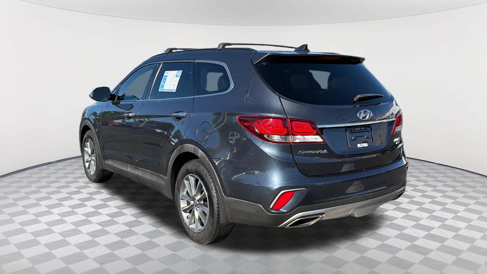 Thumbnail: 2017 Hyundai Santa Fe - 7