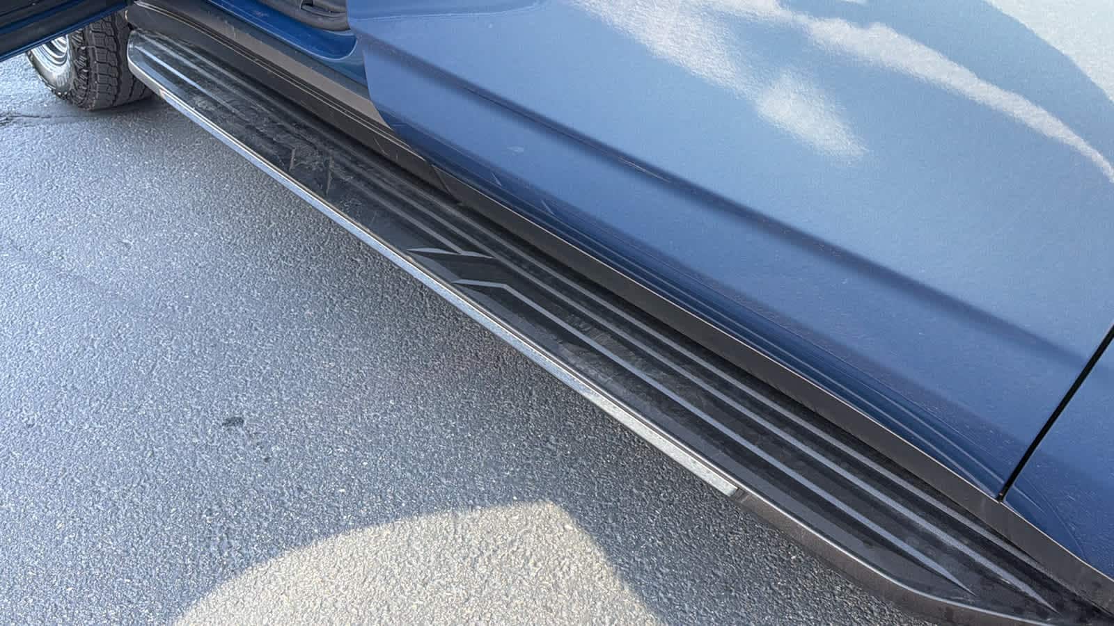 Thumbnail: 2025 Chevrolet Suburban - 32