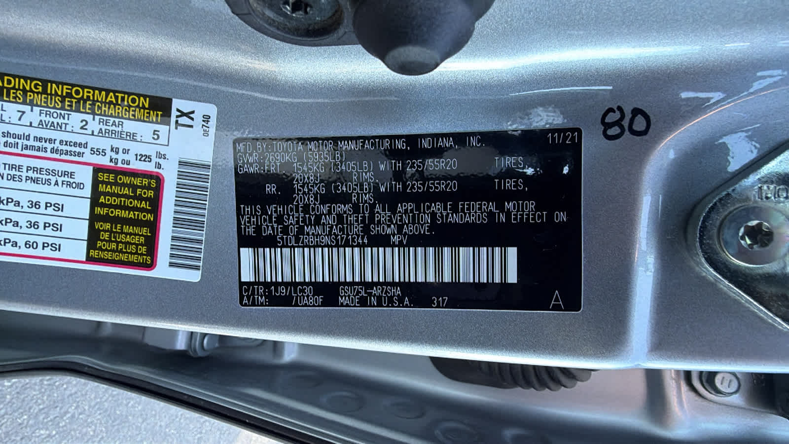 Thumbnail: 2022 Toyota Highlander - 30