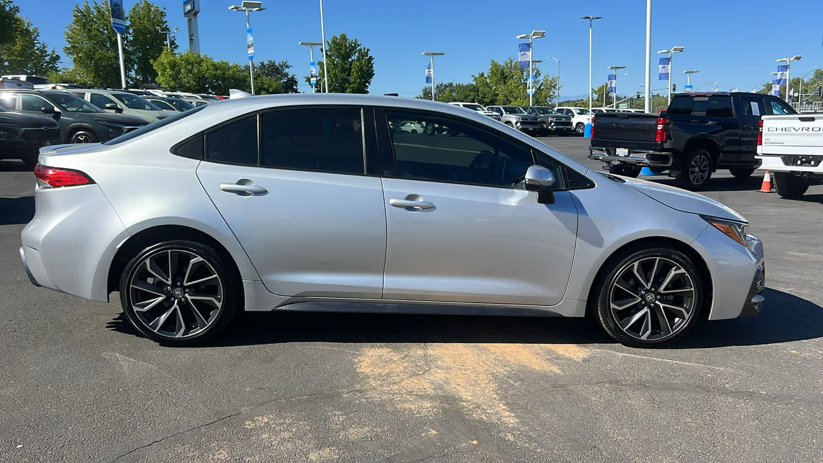 Thumbnail: 2021 Toyota Corolla - 4
