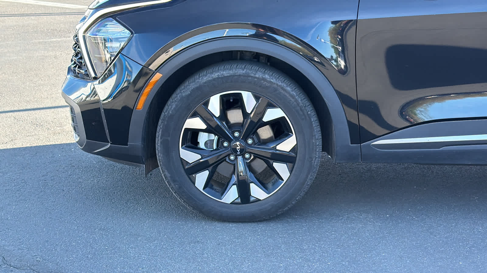 Thumbnail: 2023 Kia Sportage - 9