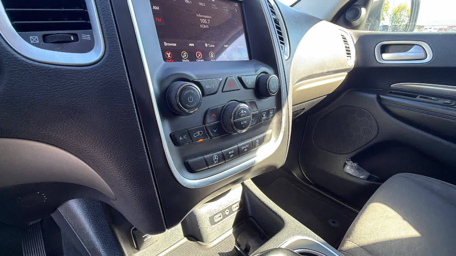 Thumbnail: 2020 Dodge Durango - 14