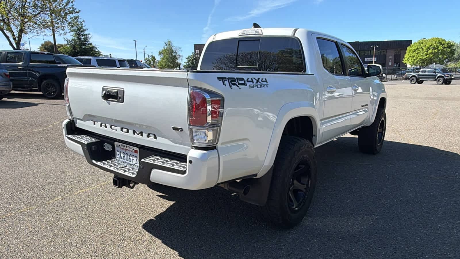 Thumbnail: 2021 Toyota Tacoma - 5