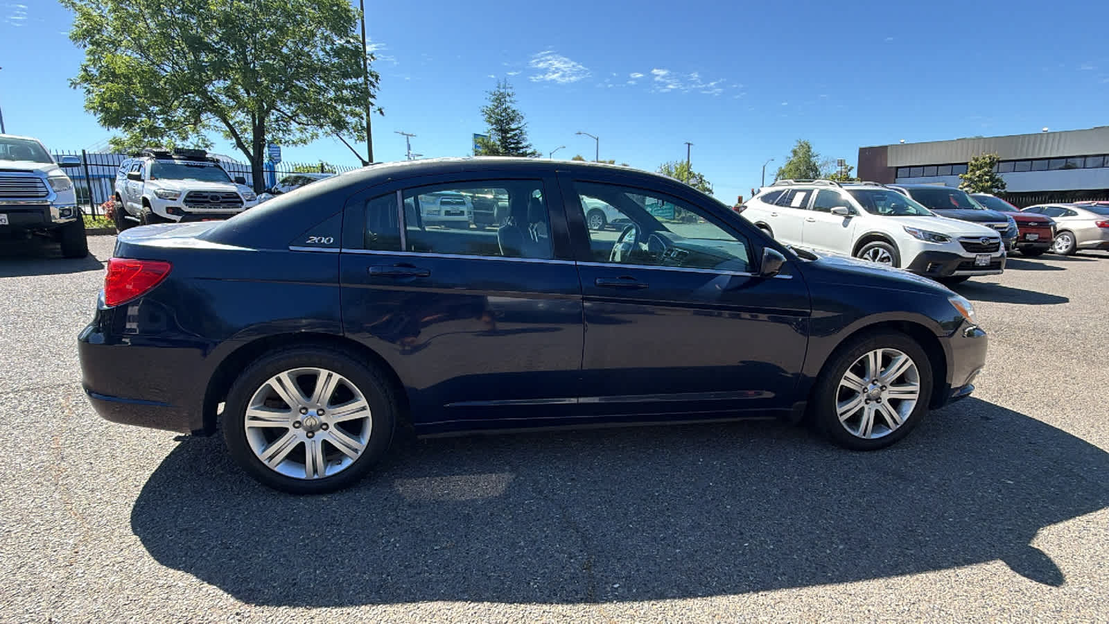 Thumbnail: 2013 Chrysler 200 - 4