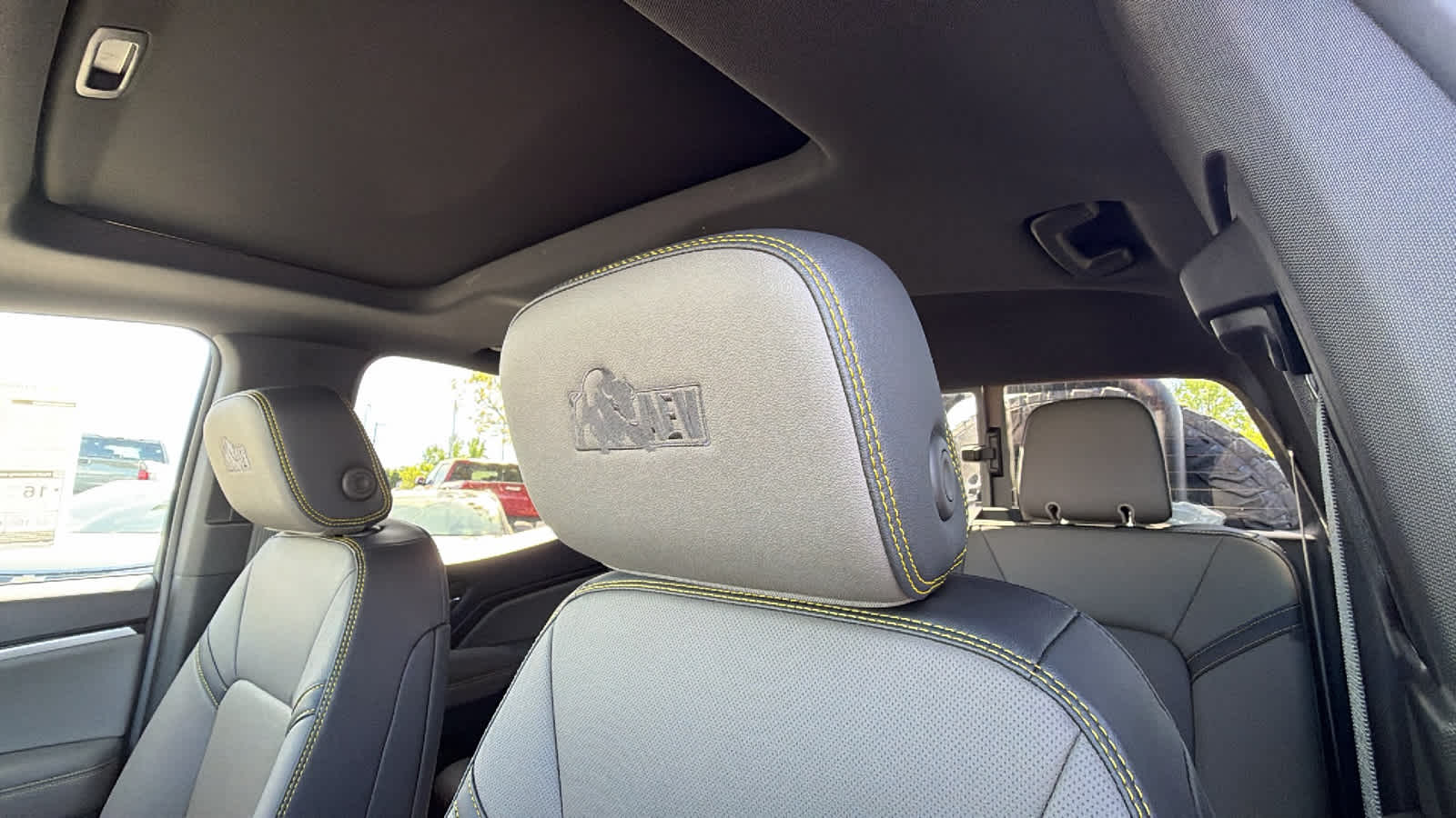 Thumbnail: 2026 Chevrolet Colorado - 11