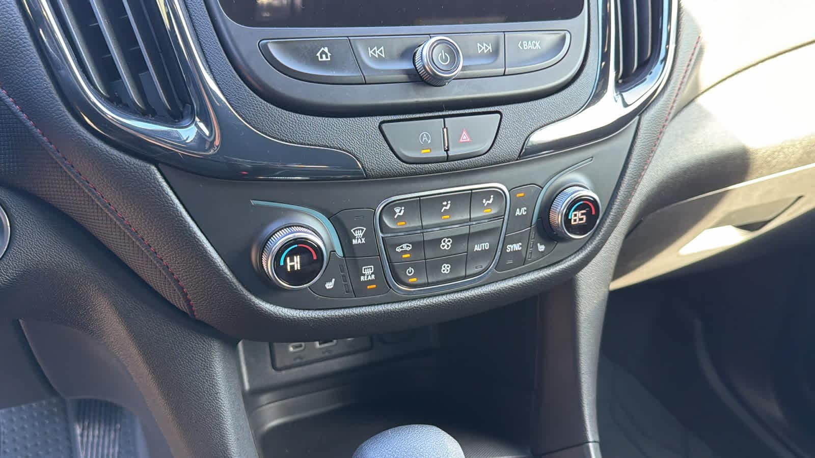 Thumbnail: 2024 Chevrolet Equinox - 13