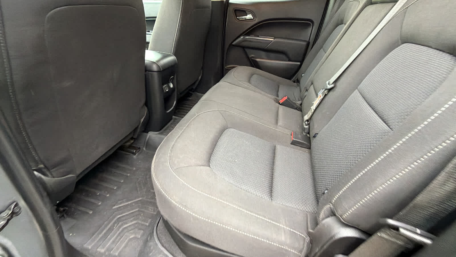 Thumbnail: 2020 Chevrolet Colorado - 17