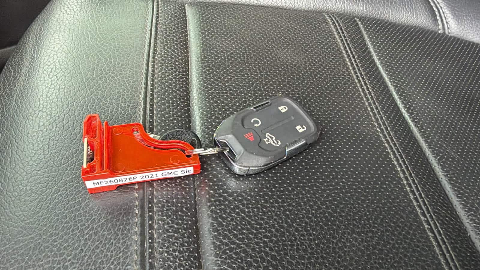 Thumbnail: 2021 GMC Sierra 3500 - 21