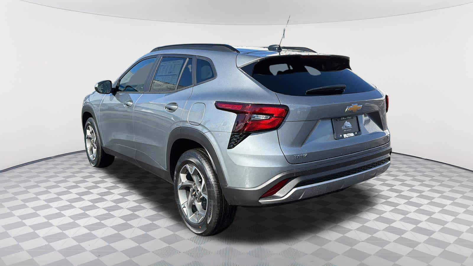 Thumbnail: 2026 Chevrolet Trax - 7