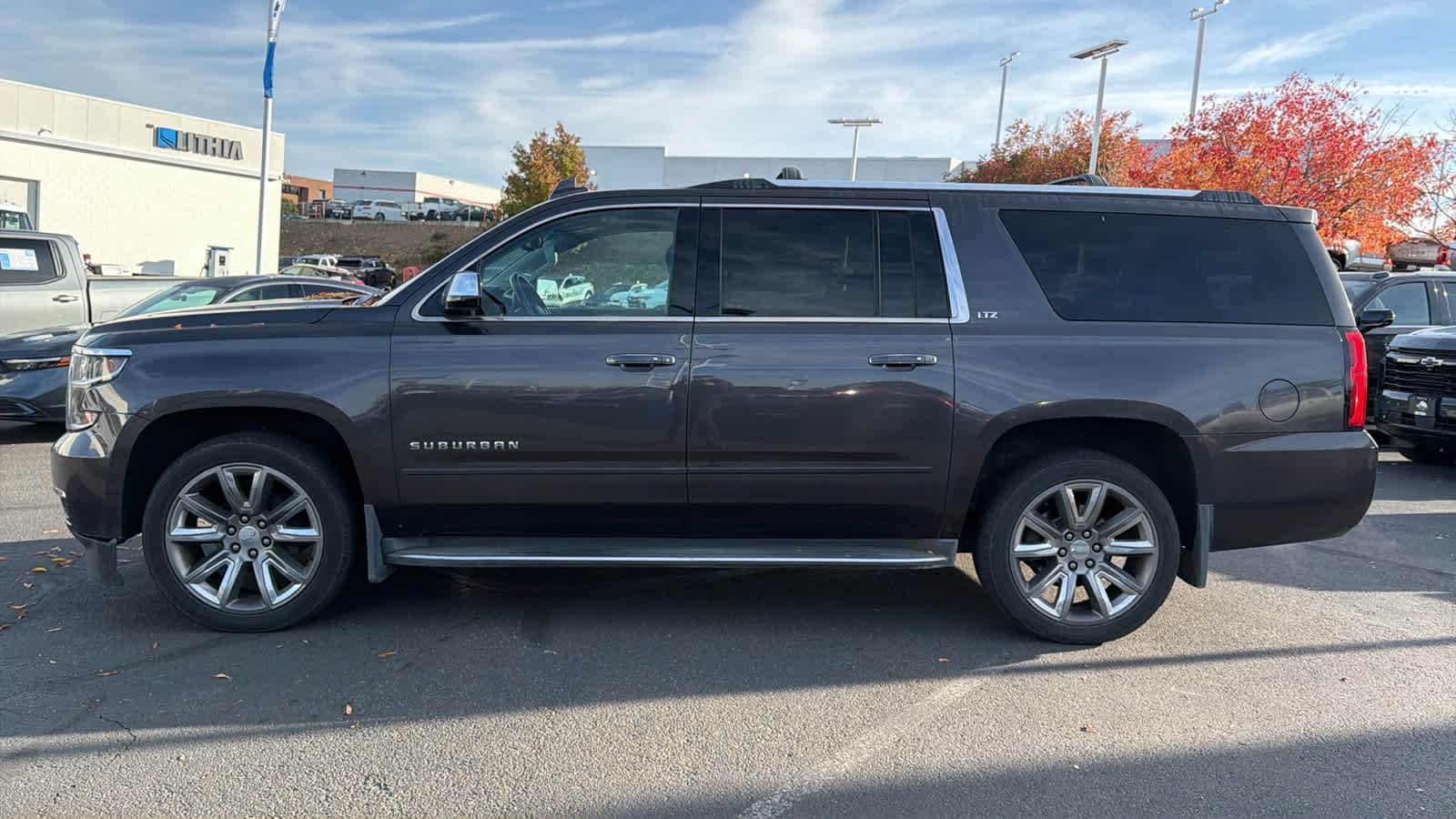 Thumbnail: 2015 Chevrolet Suburban - 8