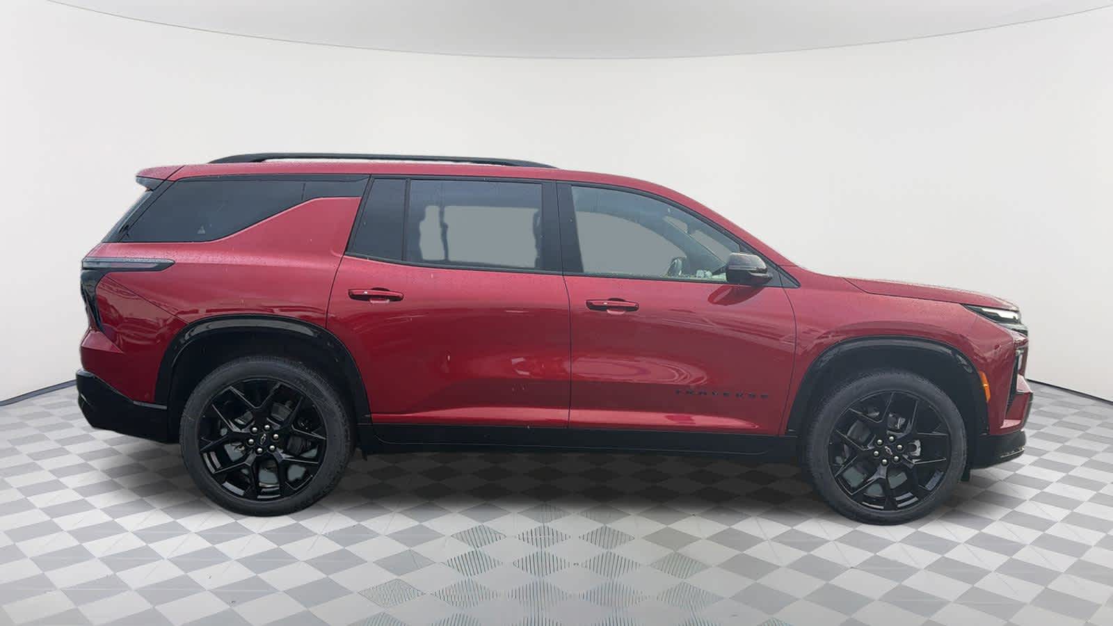 Thumbnail: 2026 Chevrolet Traverse - 4